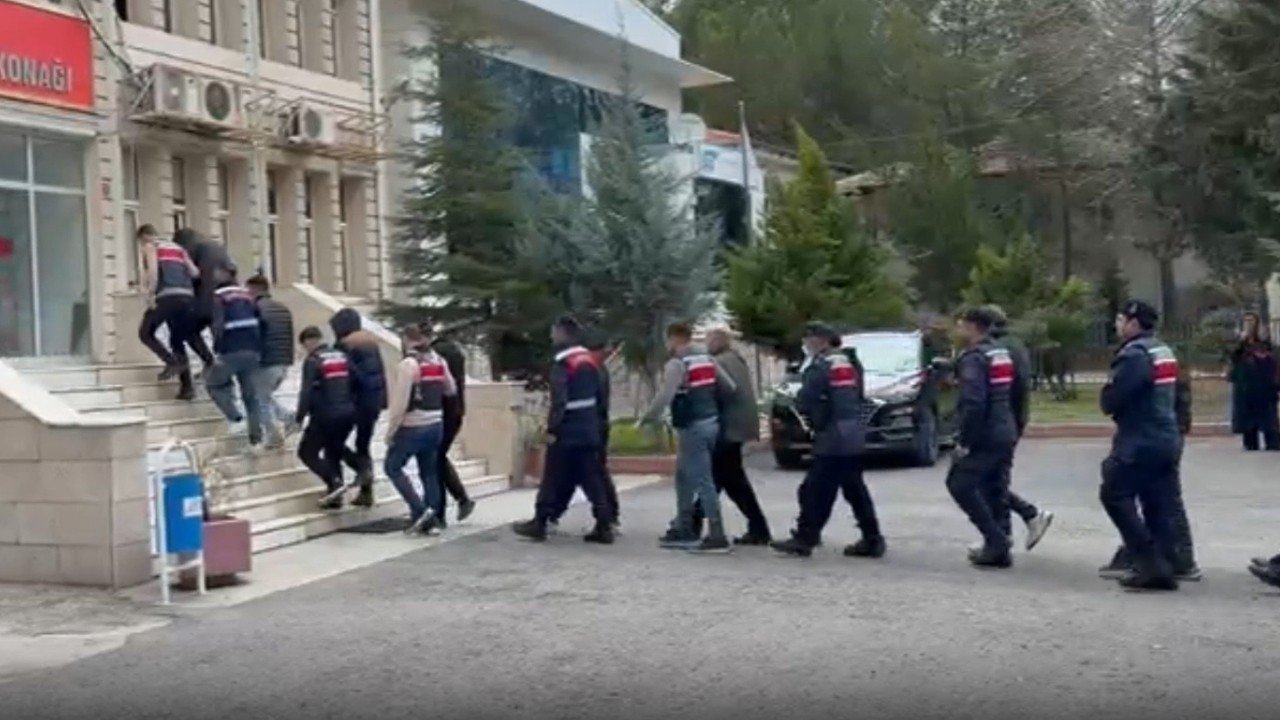 1,2 milyar TL’lik siber dolandırıcılık ağı çökertildi: 11 ilde op